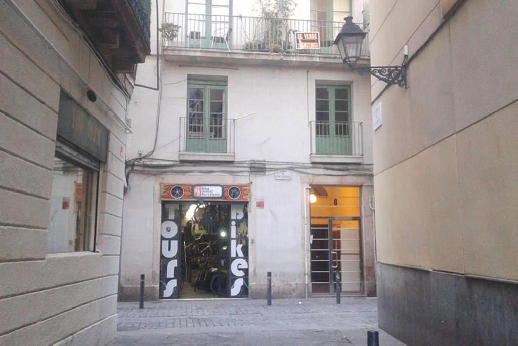 7 Pax Montserrat Ramblas Barcelona บาร์เซโลนา ภายนอก รูปภาพ