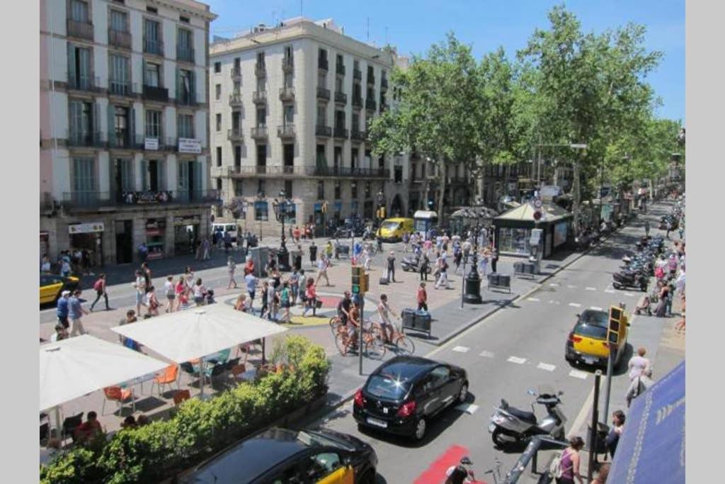 7 Pax Montserrat Ramblas Barcelona บาร์เซโลนา ภายนอก รูปภาพ